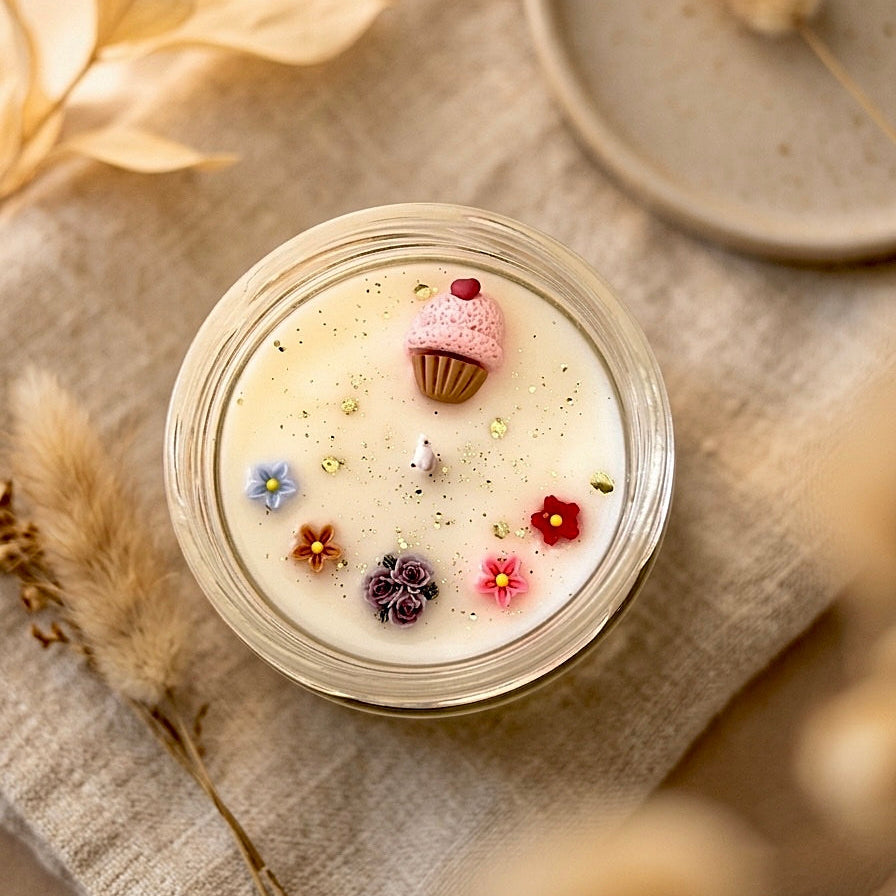 ❥ Vela "Tarde de bizcocho y flores"🧁
