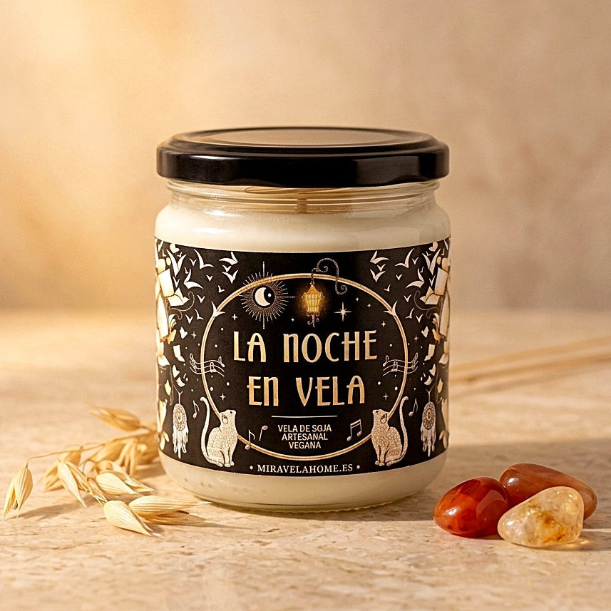 ❥ Vela "La noche en vela" | Aroma a Libros y biblioteca antigua