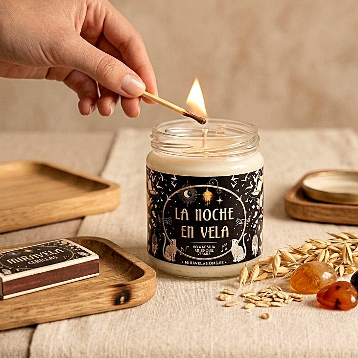 ❥ Vela "La noche en vela" | Aroma a Libros y biblioteca antigua